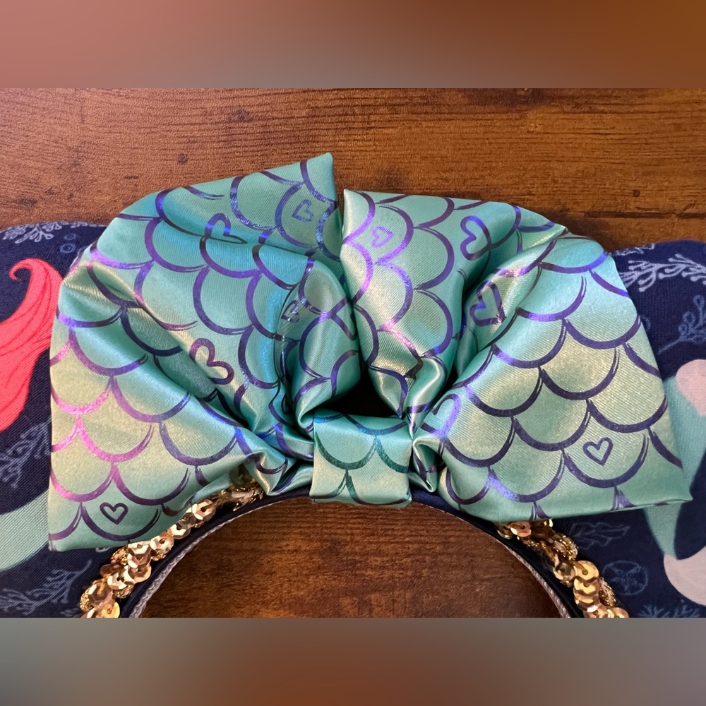 Little Mermaid Mickey Ears Headband Ariel Flounder Bow Disney EUC - Picture 6 of 9